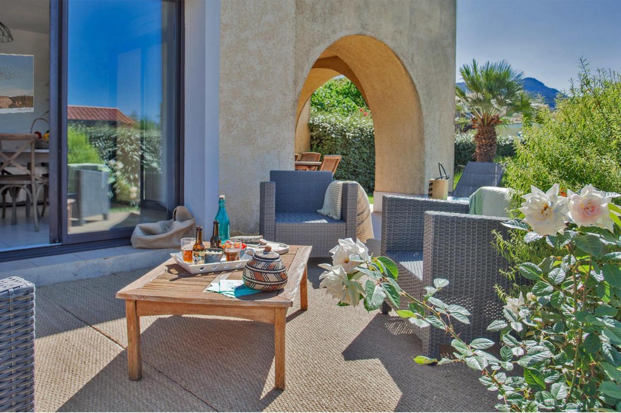 Location De Vacances Olivier Jardin Privatif Et Piscine Chauffee Partagee Calvi  Exterior photo